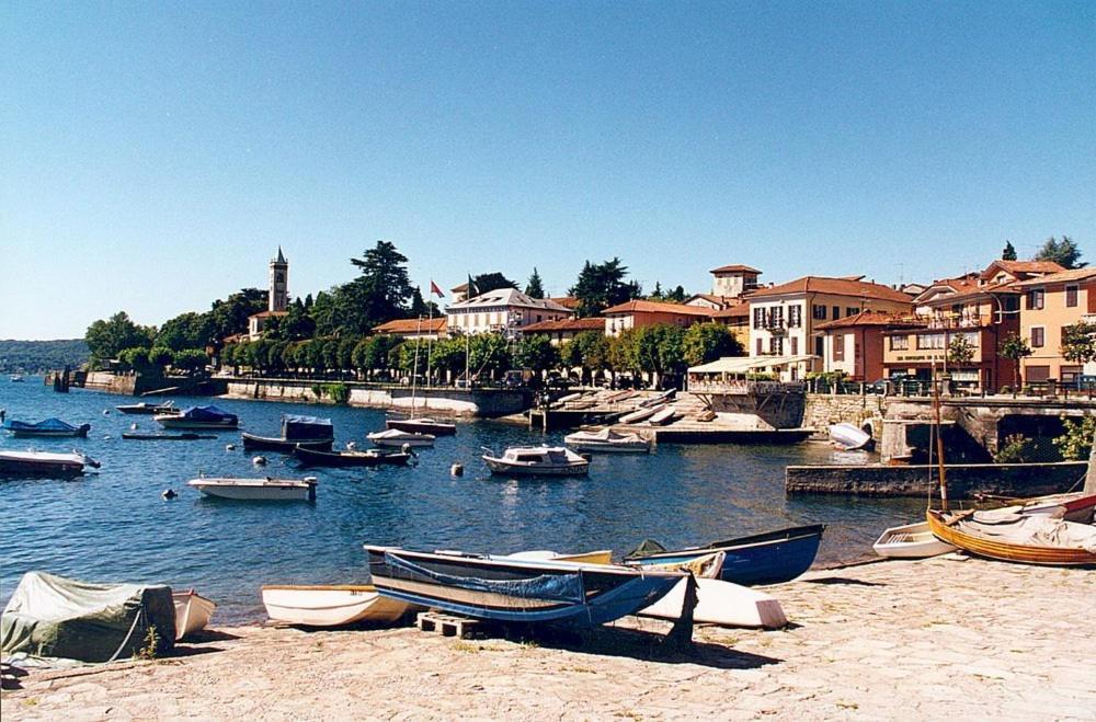 Lago Maggiore Lesa Eksteriør bilde